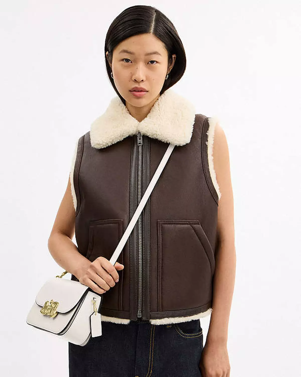 Coach Harper Shoulder Bag 5