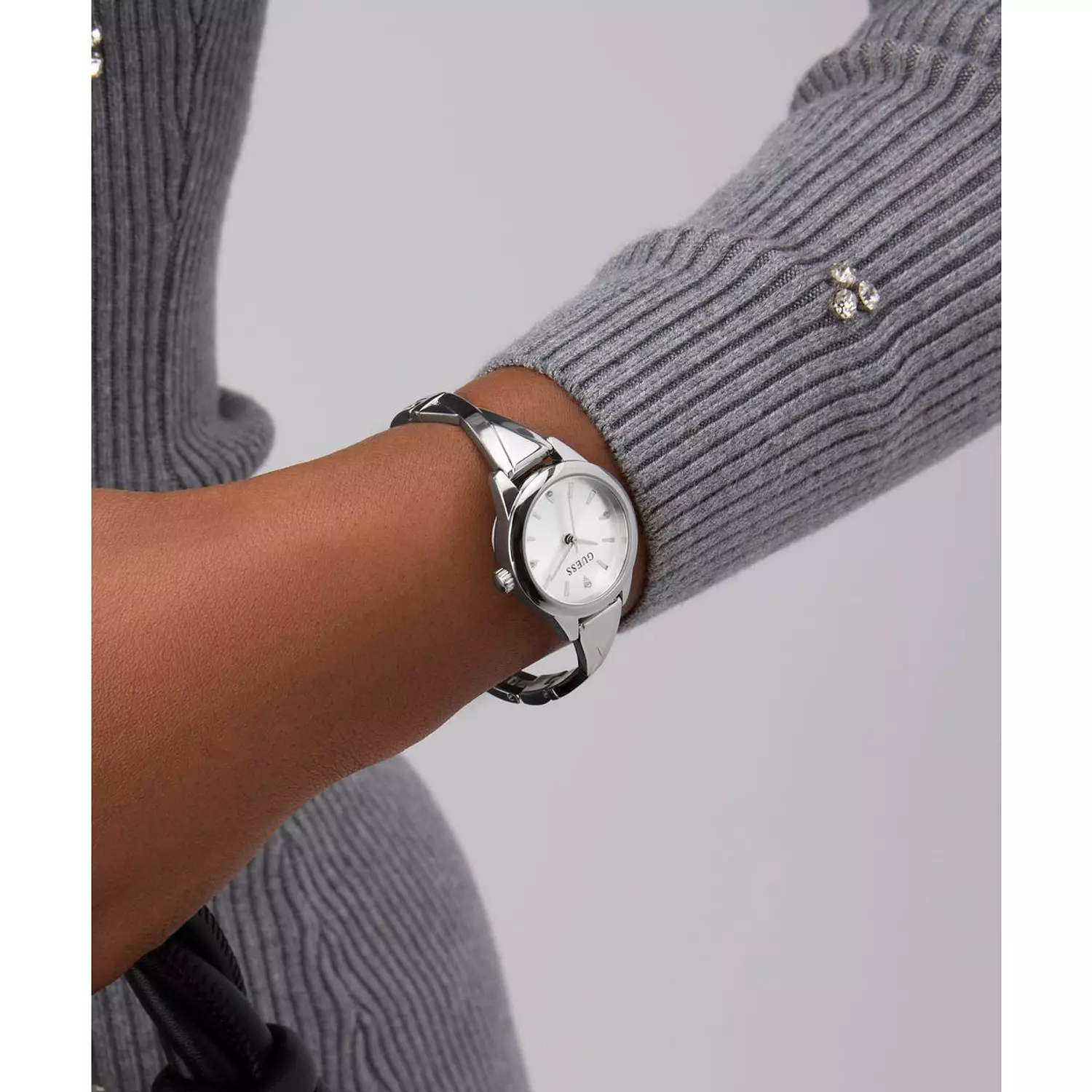 GUESS Ladies Silver Tone Analog Watch Silver Tone Recycled Steel & Genuine Leather Bracelet GW0951L1 1