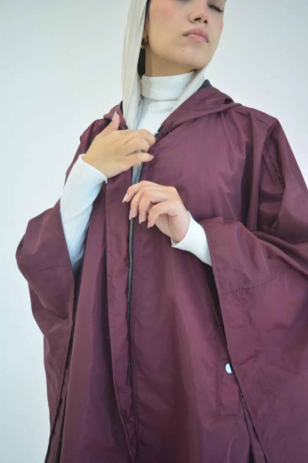 GRAB ‘n’ GO WINDBREAKER in burgundy 2