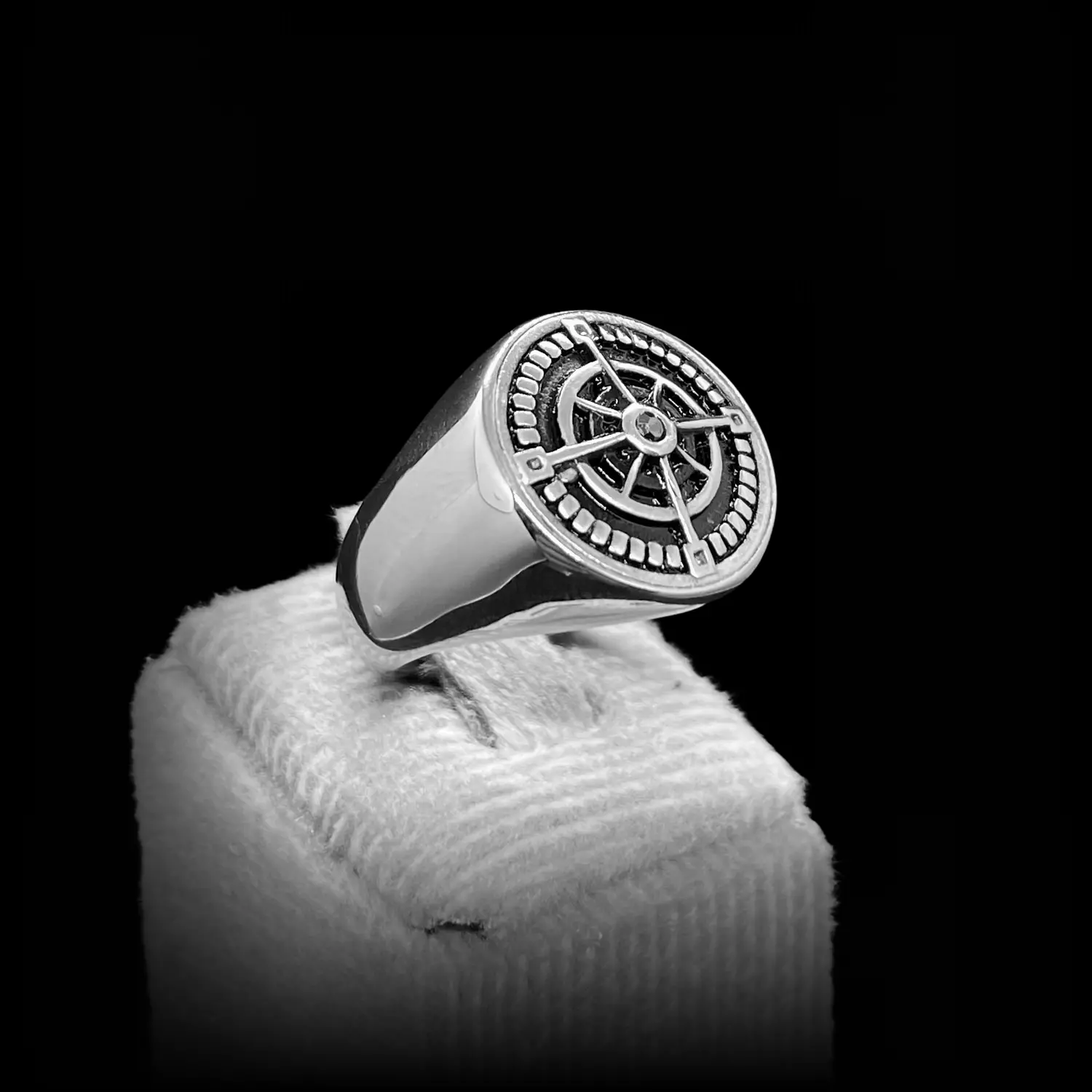 Compass Ring image