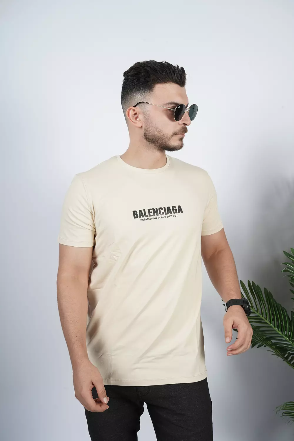 balenciaga tshirt  1