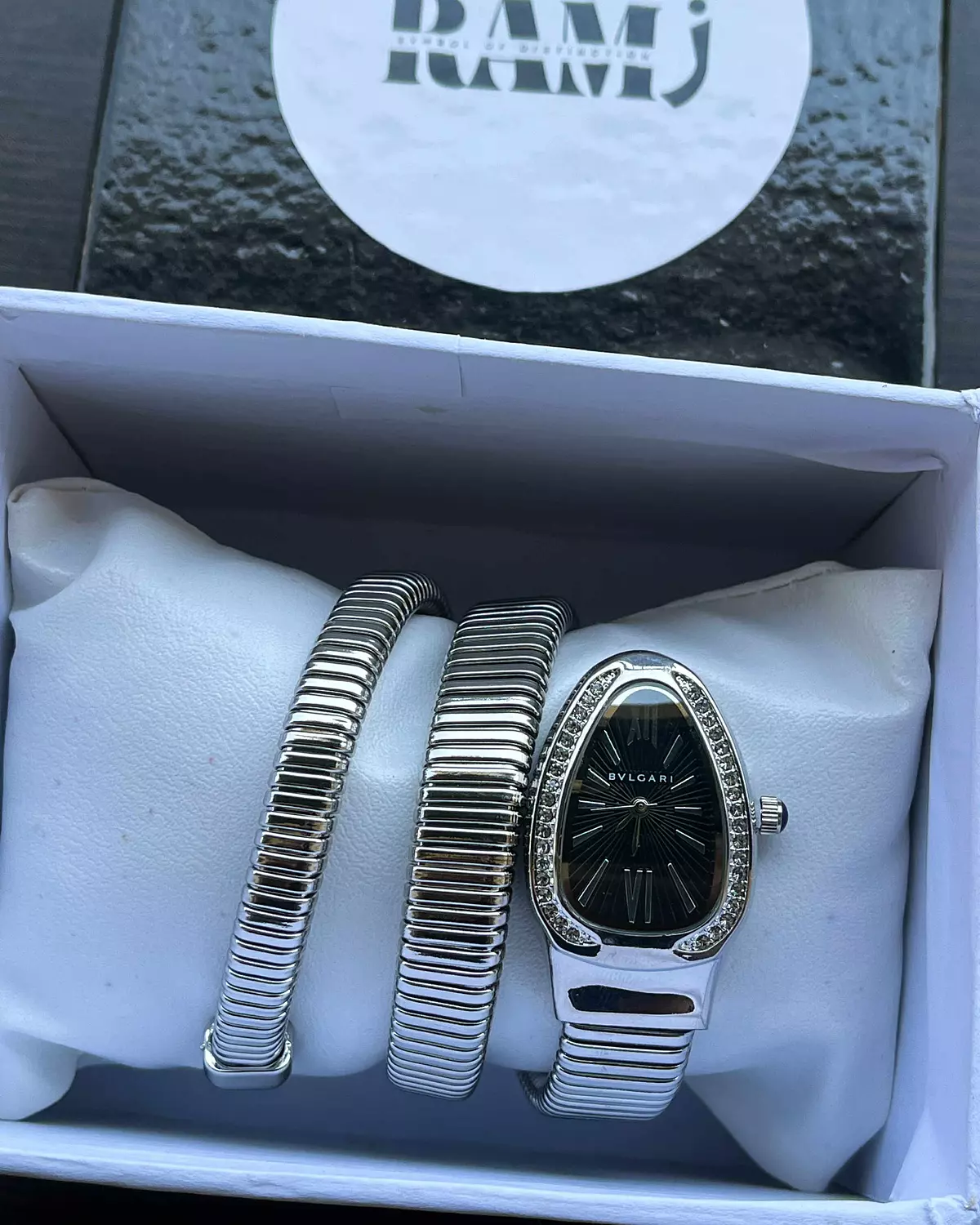 Bvlgari SIlver x Black image