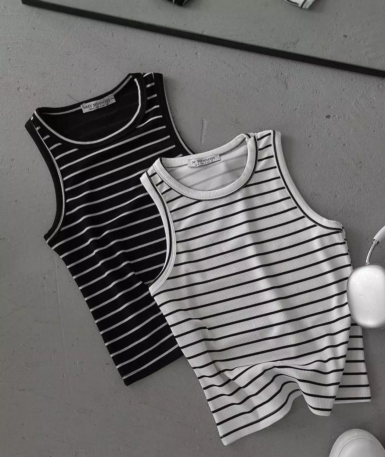 Sleeveless striped top image
