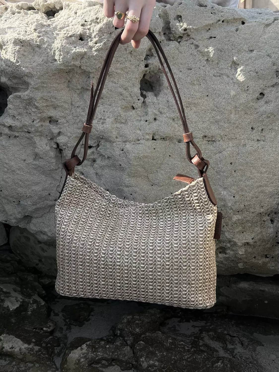 Alcott shoulder bag 4