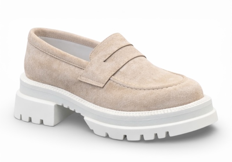 <p style="text-align: center"><span style="color: rgb(0, 0, 0)"><strong>Prime Chunky Loafer BEIGE</strong></span></p>