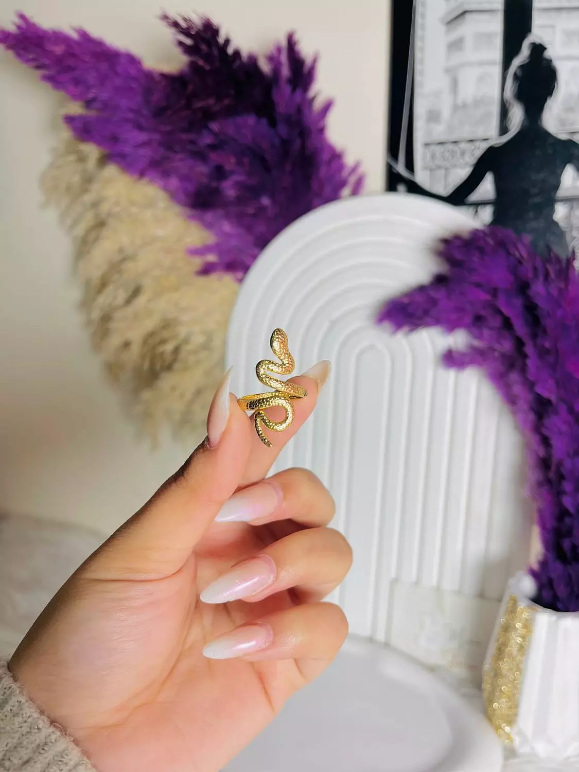Gold snake ring image