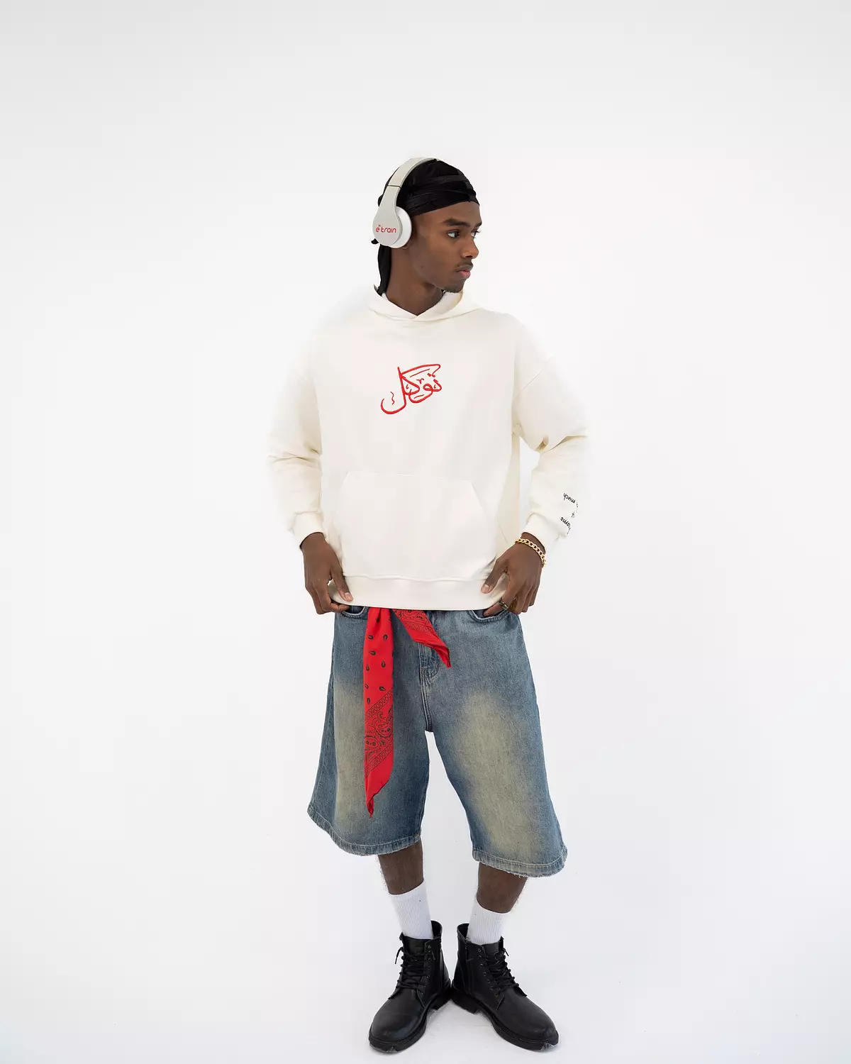 TAWAKKUL Hoodie _ White 8
