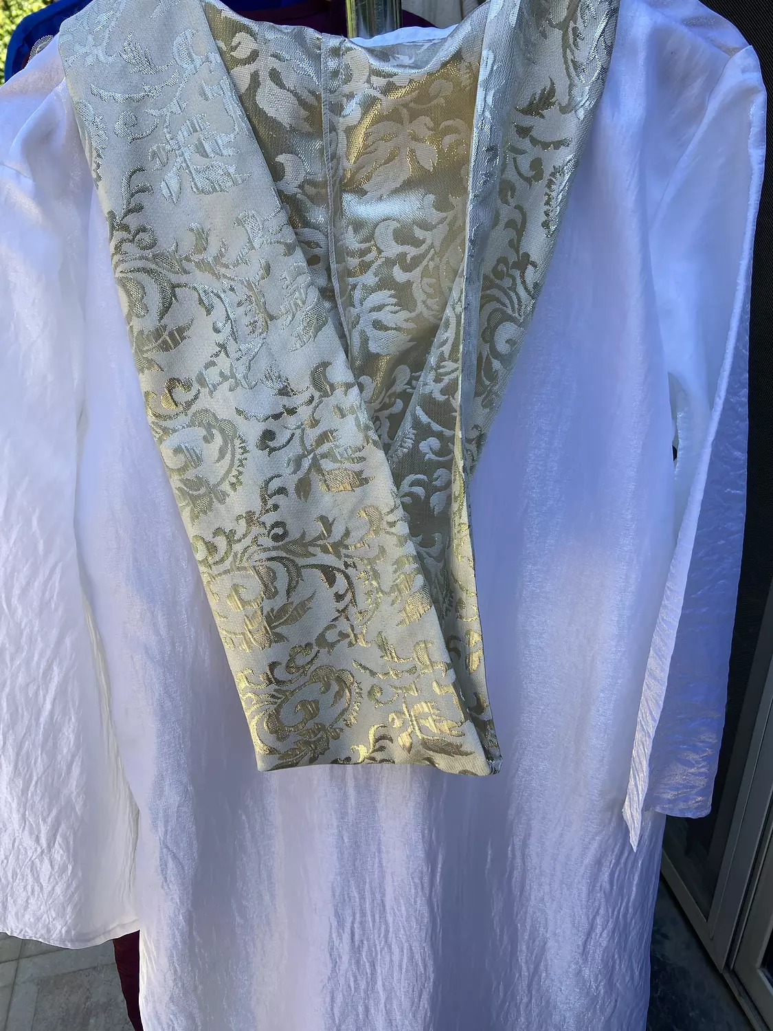White with gold  1