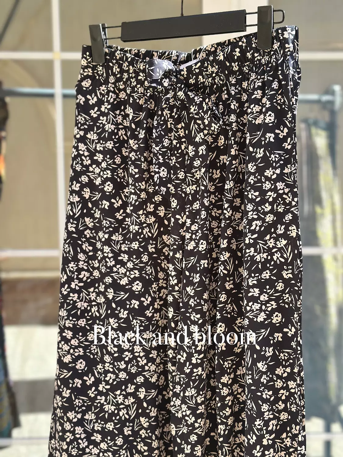 Separate pants 10