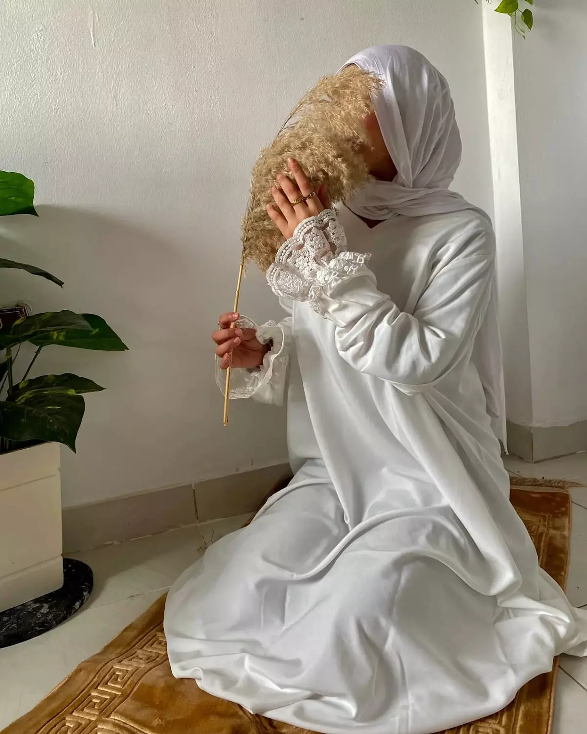 <h3><span style="color: #000000">Prayer Sets</span></h3>