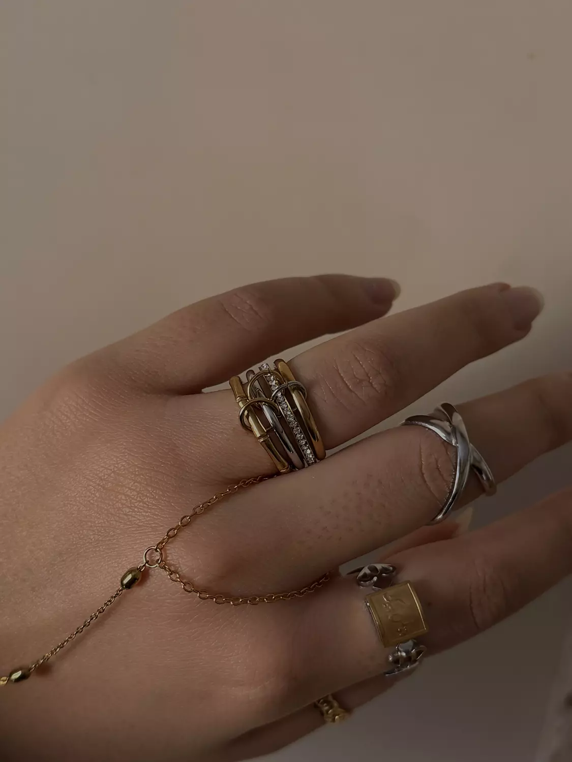 Kalthoum hover image