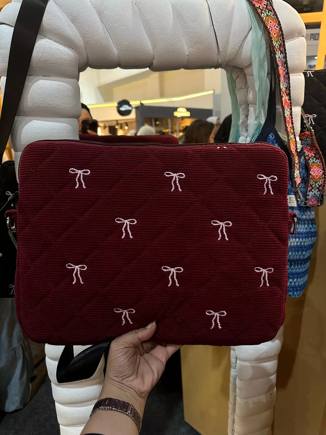 Bow Burgundy Sleeve image