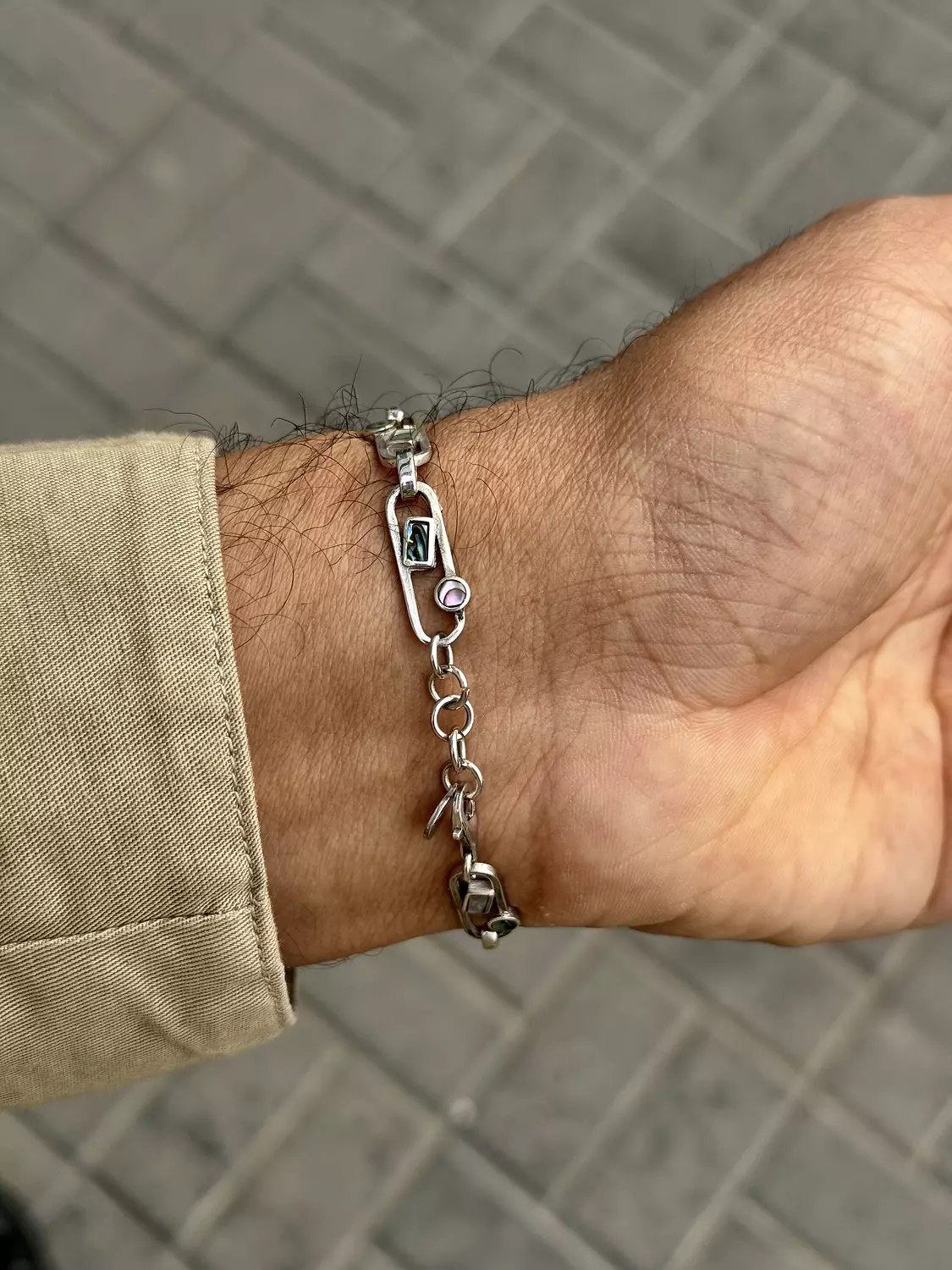 Seashell Link Bracelet  hover image