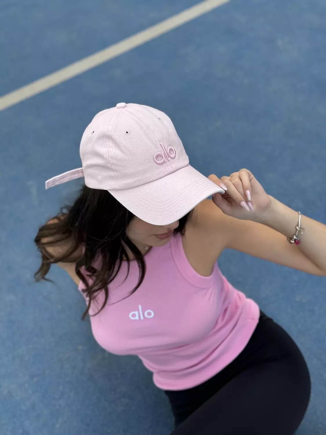 alo cap hover image