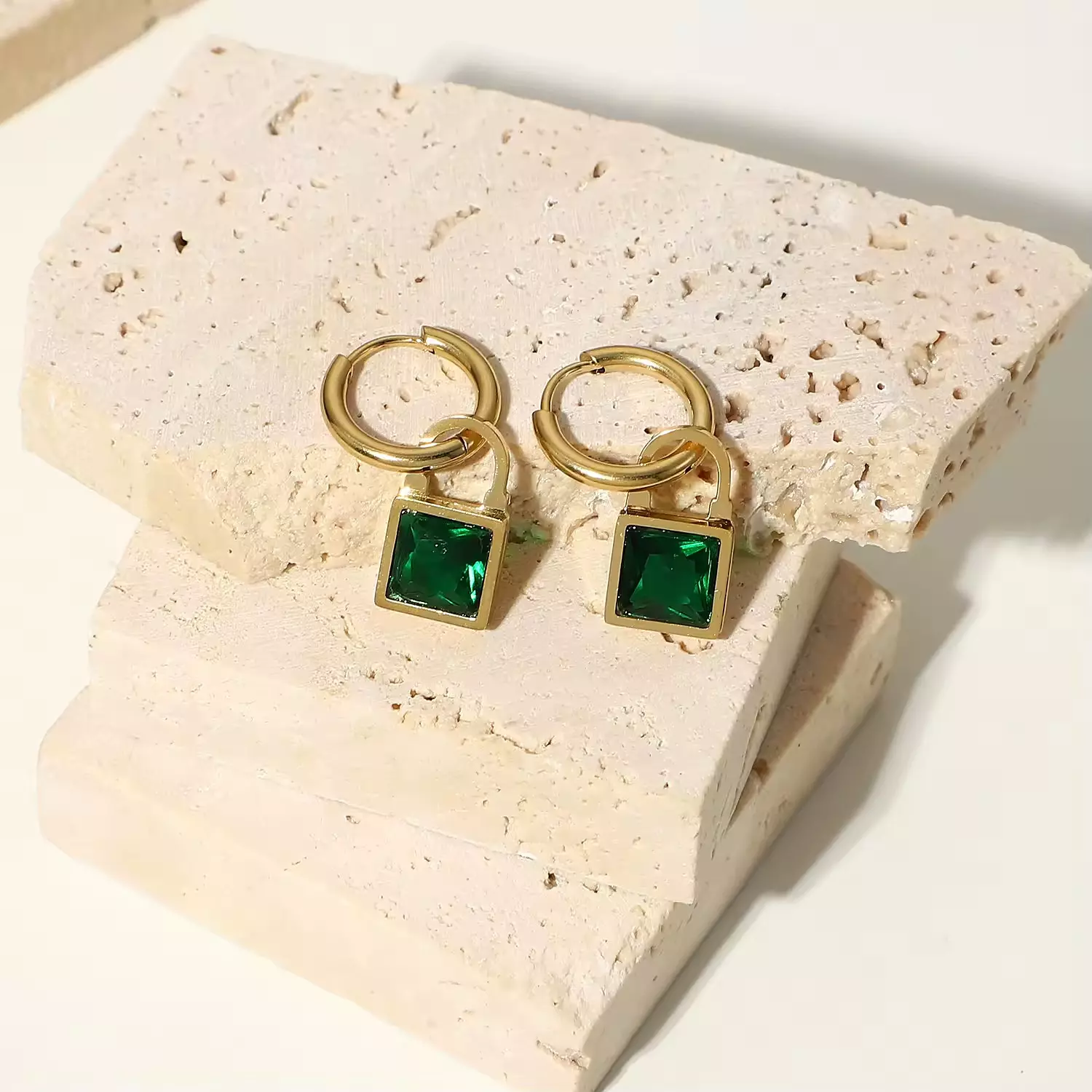 Emerald green square lock earrings image