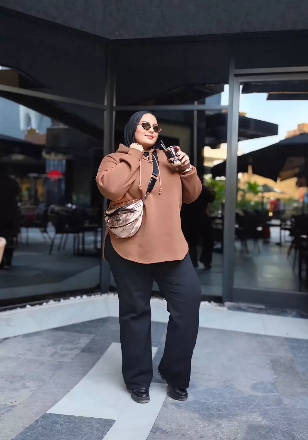 Hoodie with ropes ( in brown ) image