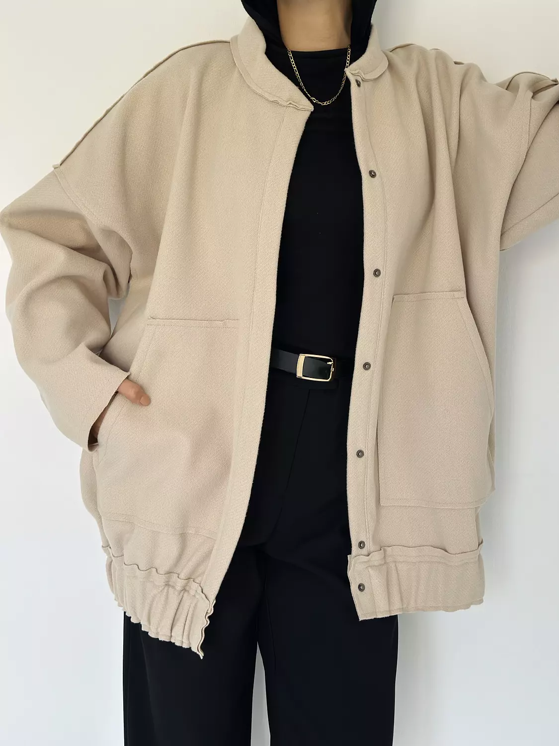 WOOLEN BOMBER IN BEIGE 1