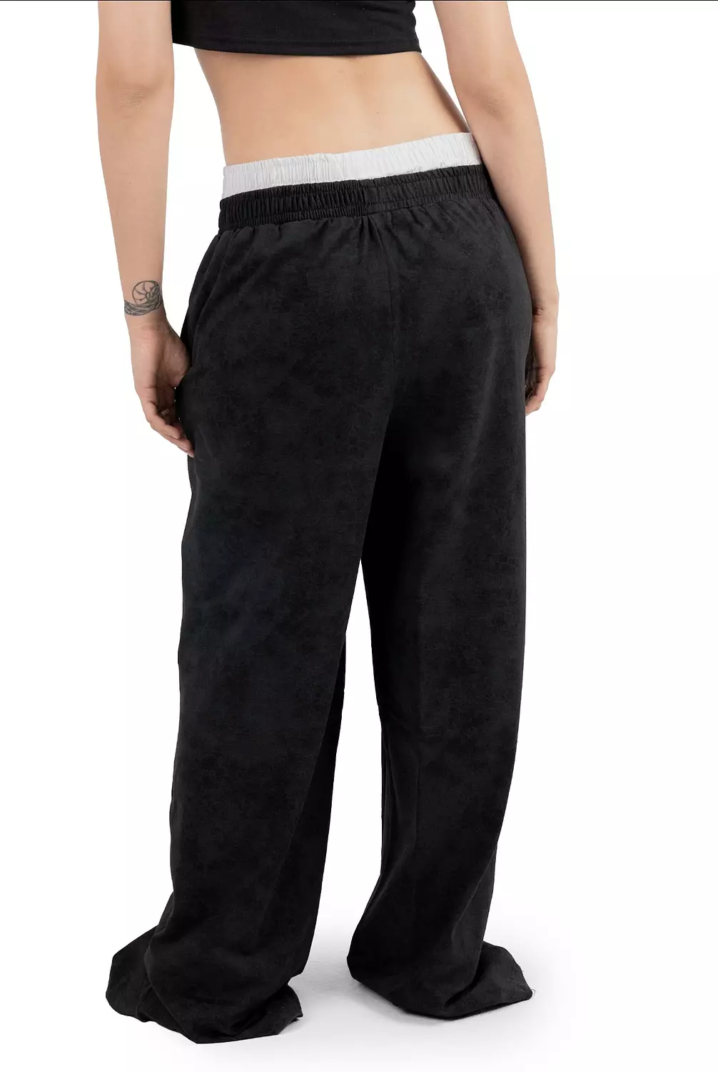 Black stone boxer sweatpants  1