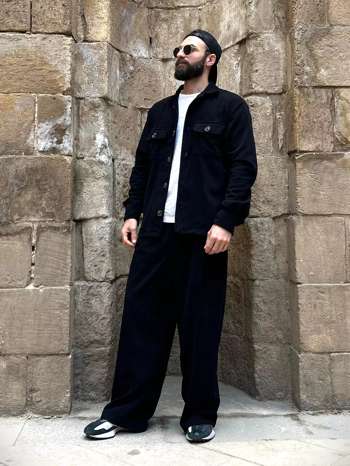 Black Essential Set  3