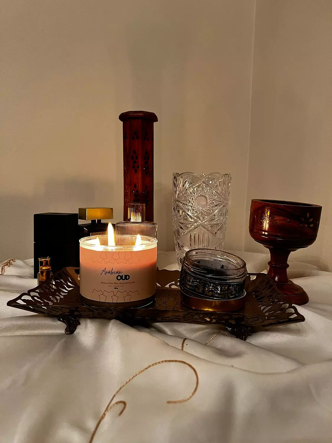 Arabian Oud Candle hover image