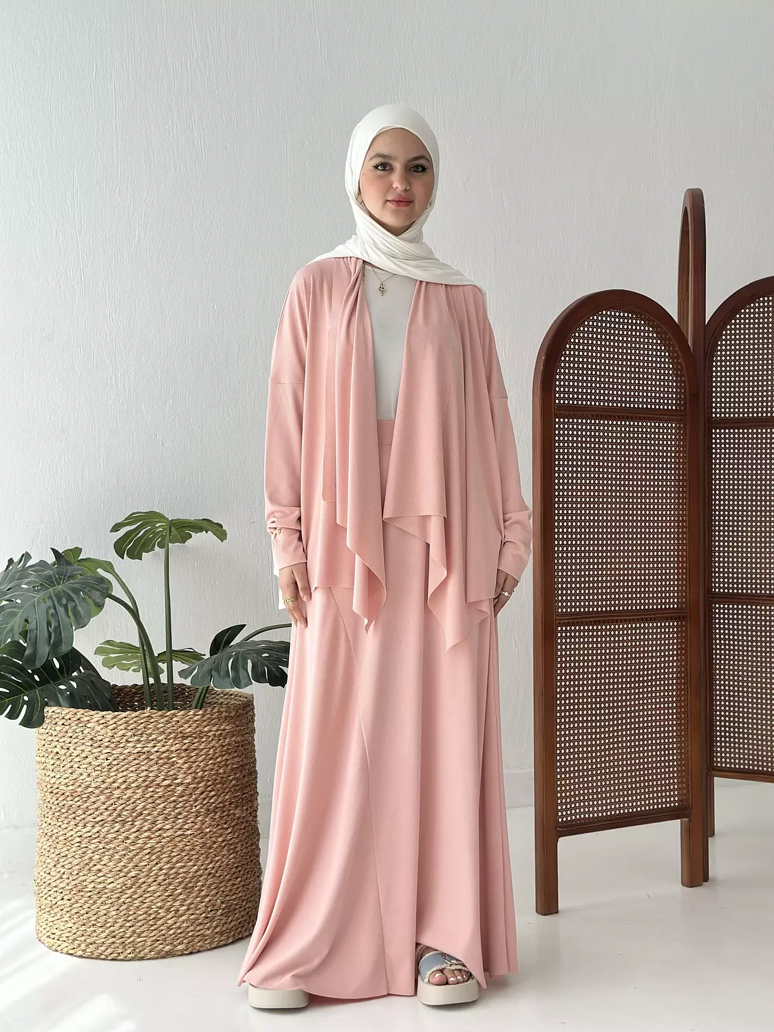 Elegance In Motion Skirt Set In Pink 2