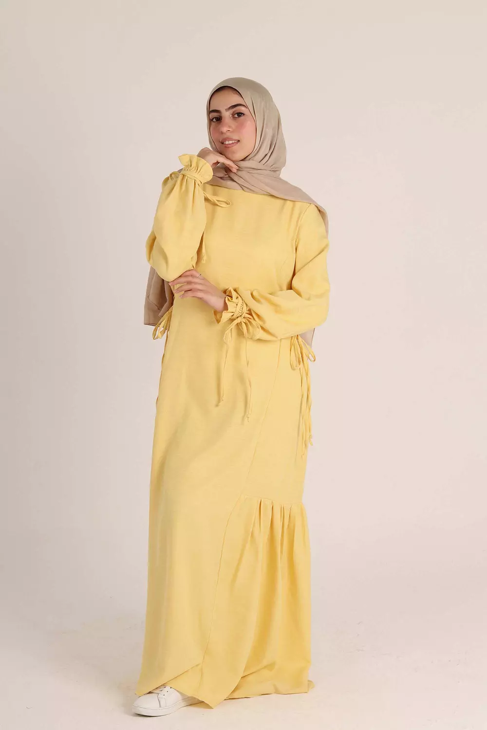 Delicate Yellow Dress 3