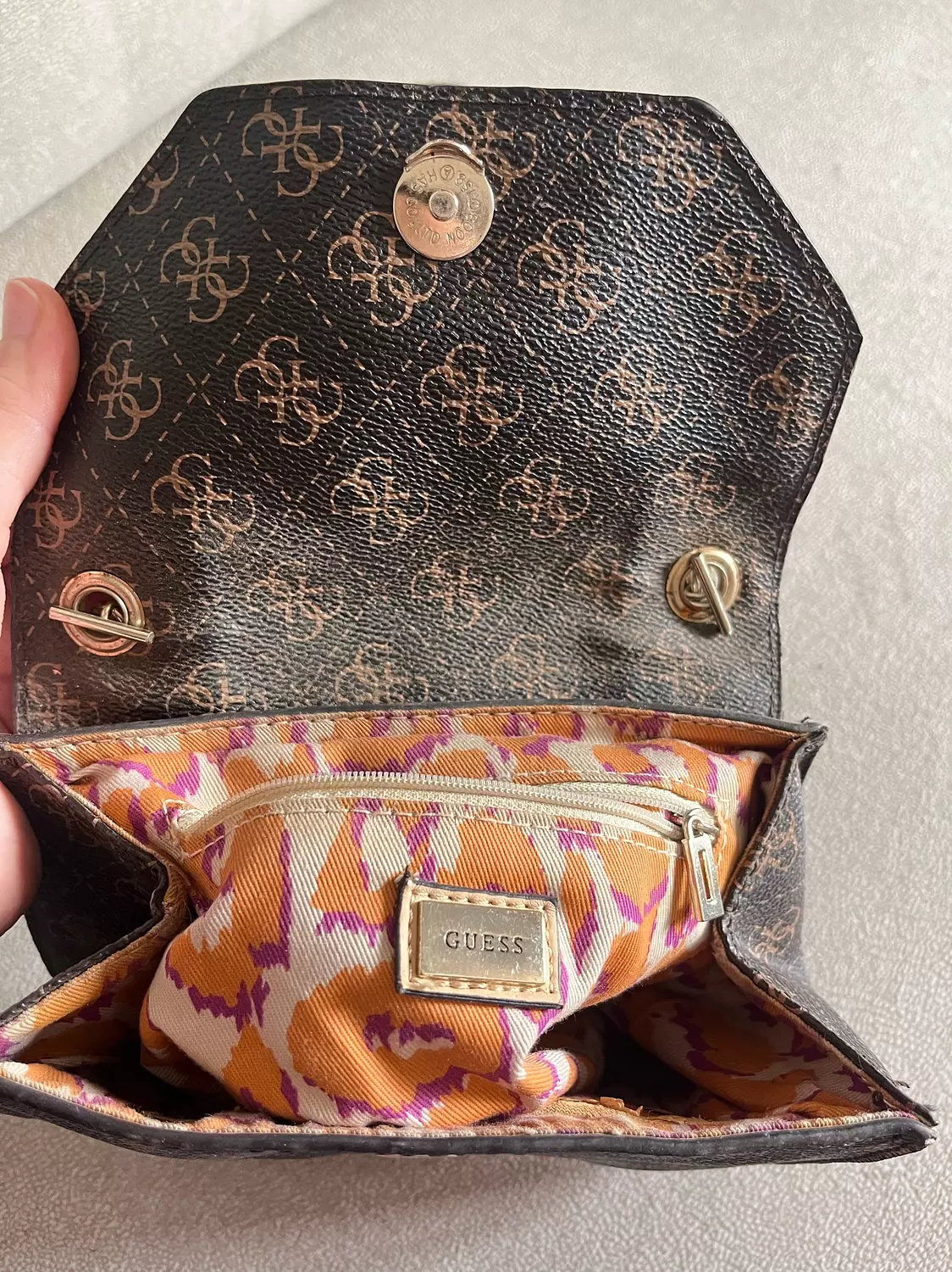Authentic Guess mini cross body bag 3