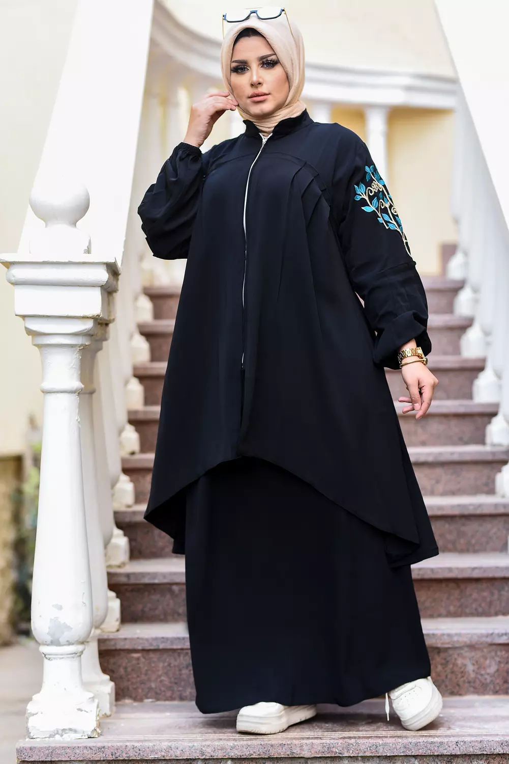 ادناء قطعتين بلوزة و جيبه (code 3104) image