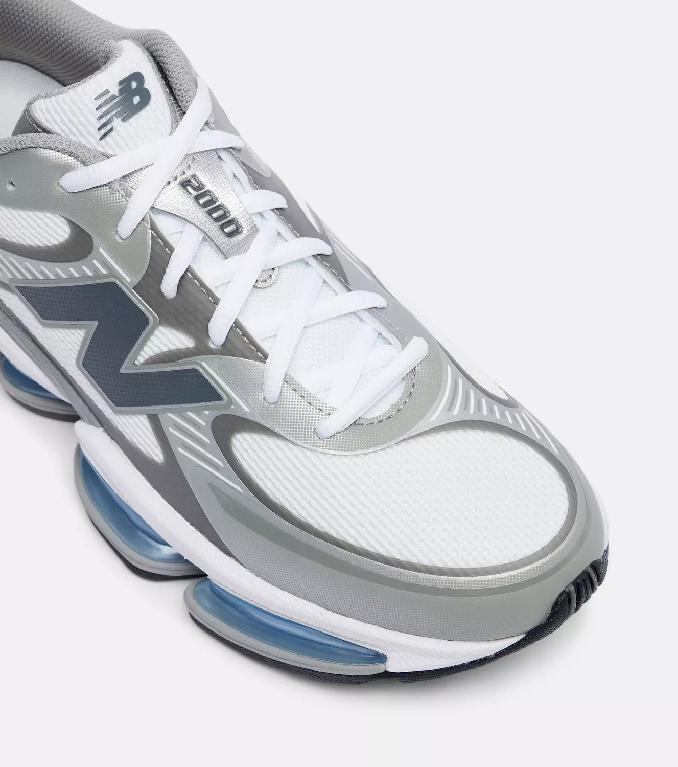 NB absorb 2000 Silver/ Grey 3