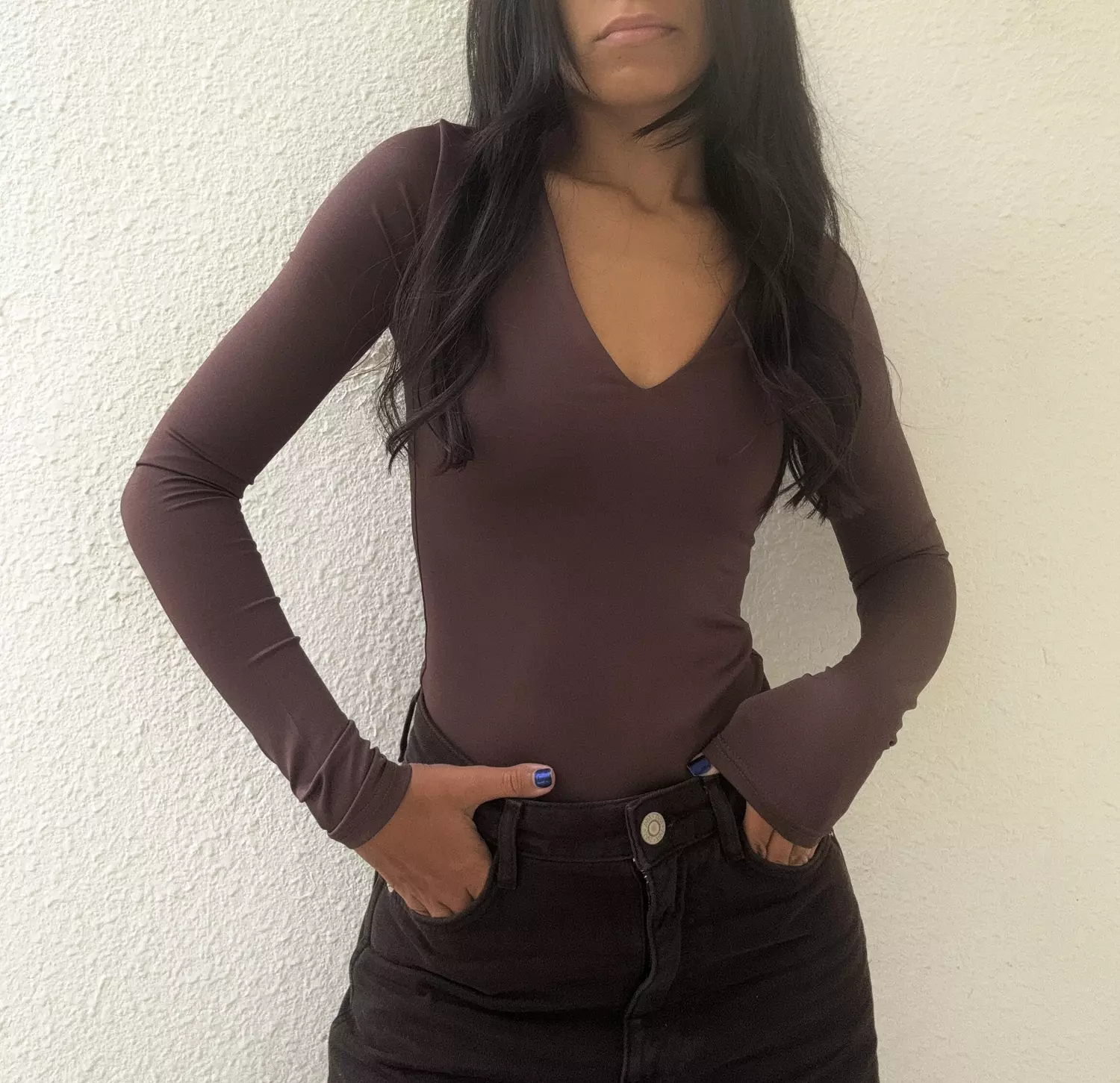 V-NECK LONG SLEEVE  6