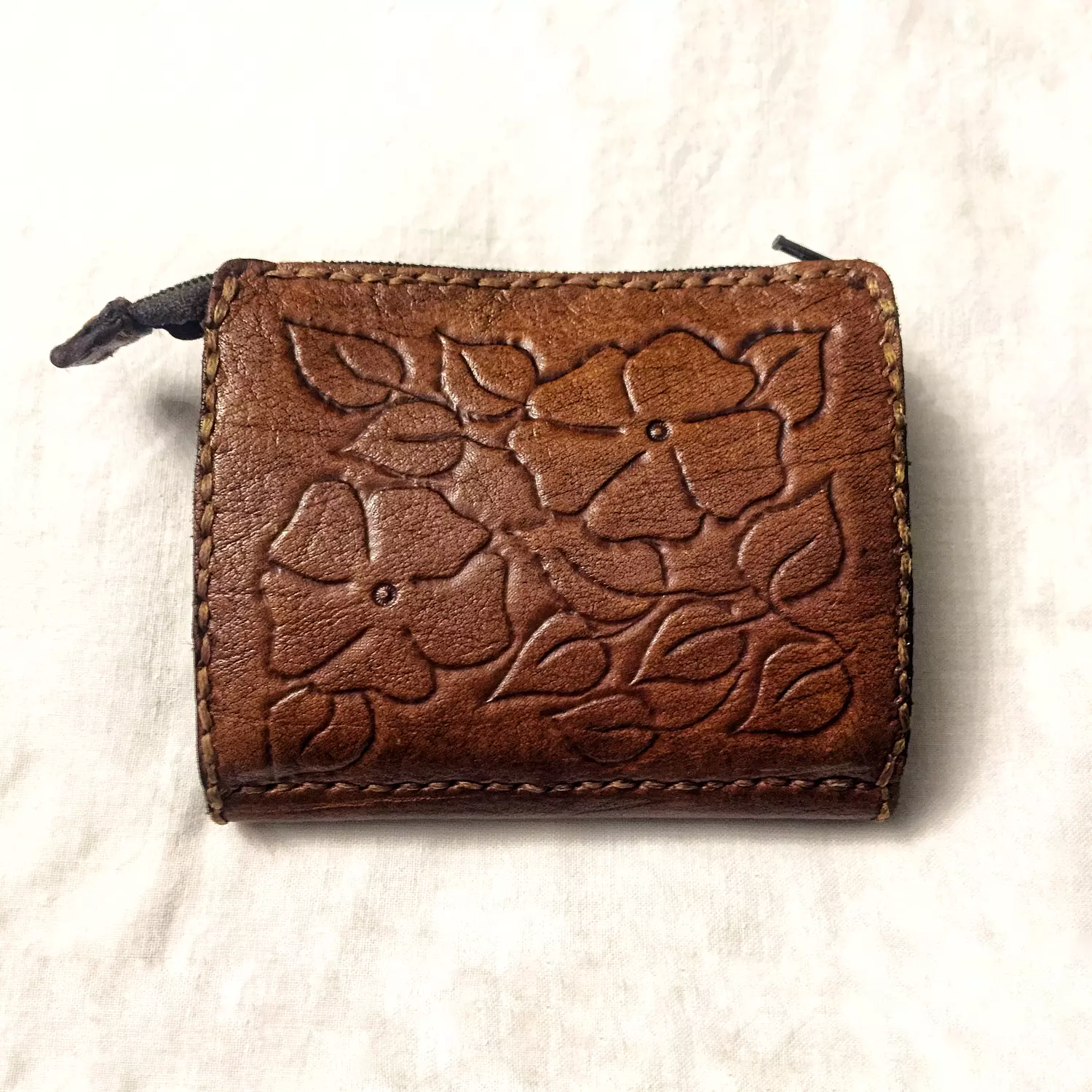 Tooled flowers leather wallet -flap closure 2
