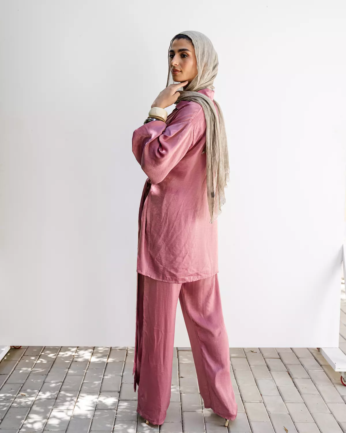 Shimmery Set - Wrap in blush pink 3
