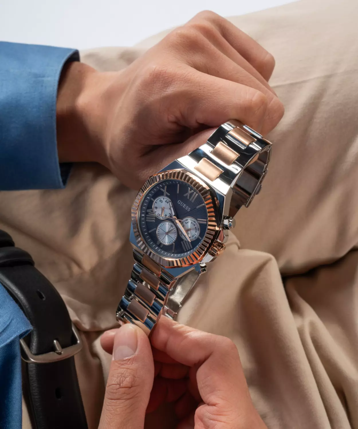 GUESS GW0703G4 Men's  Watch 2-Tone Stainless Steel Bracelet 5