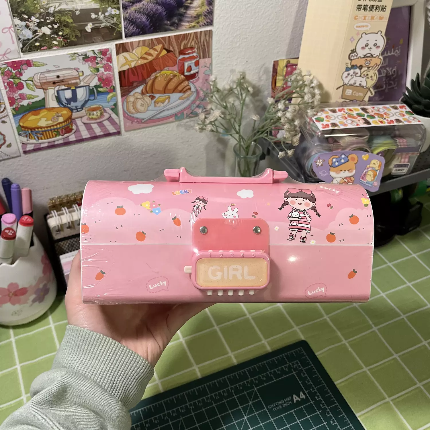 Pencil case with board  4