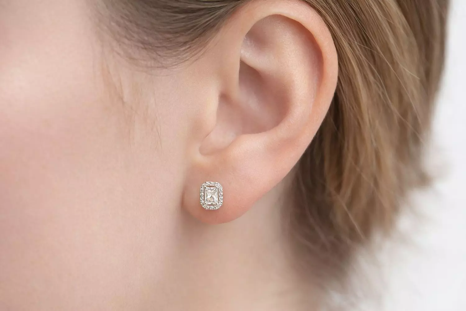 Silver Earrings Daimond image