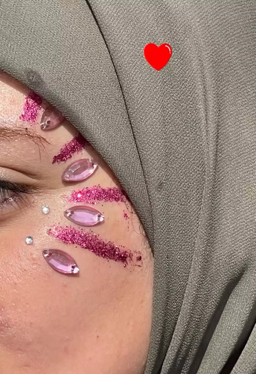 <p style="text-align: start"></p>