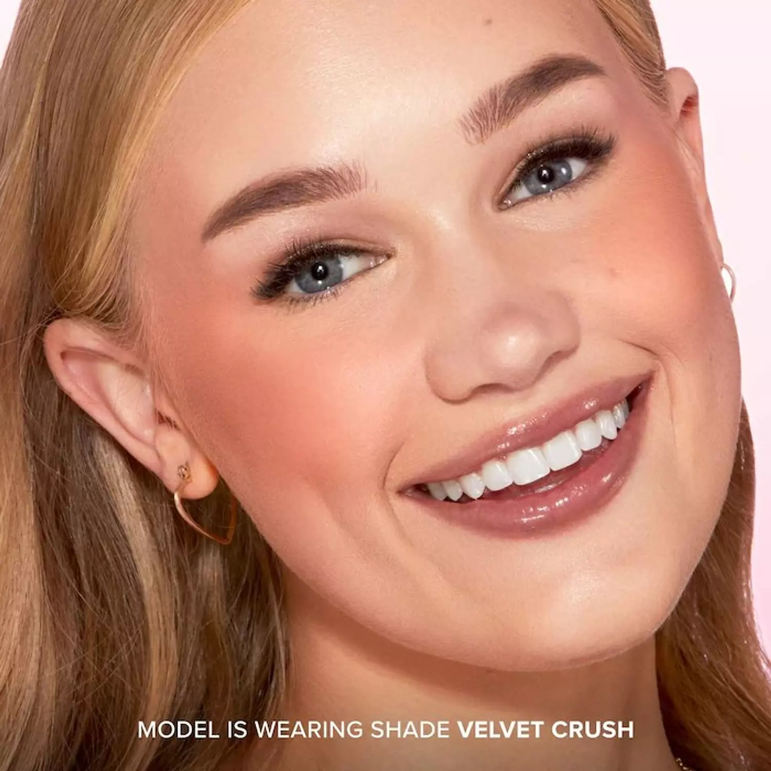 Too Faced  Cloud Crush Blurring Powder Blush 2