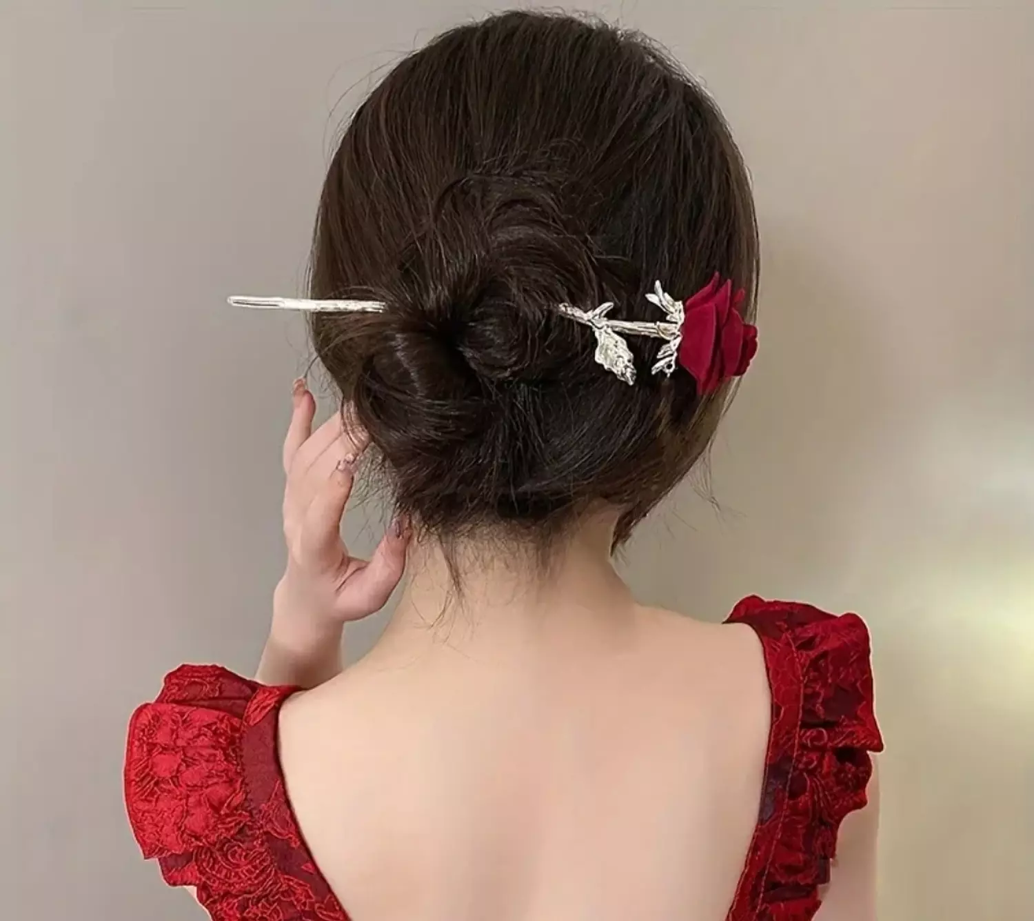 Red Rose Hairpin 4