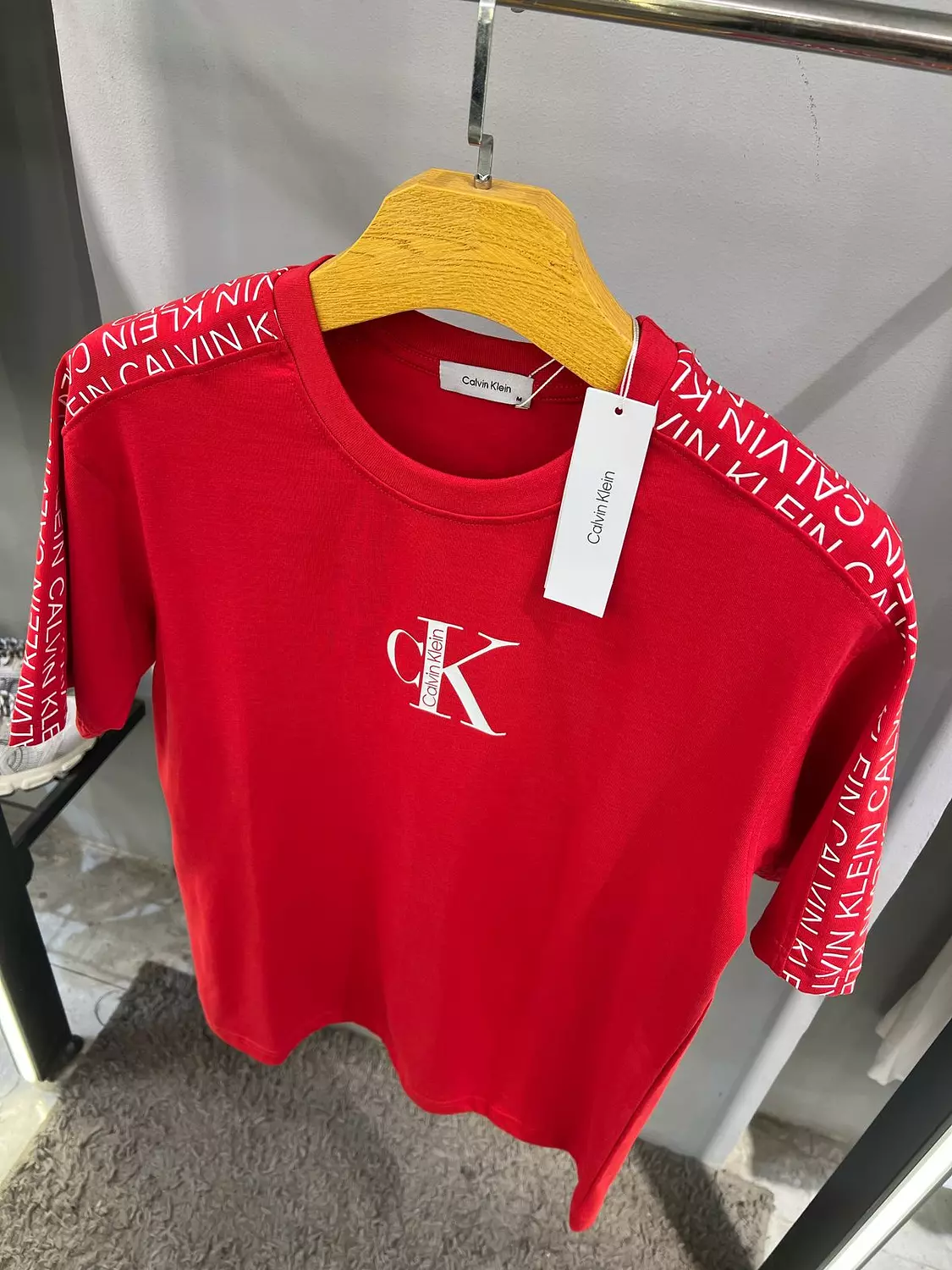 CALVIN KLIEN TSHIRT / 12390 4
