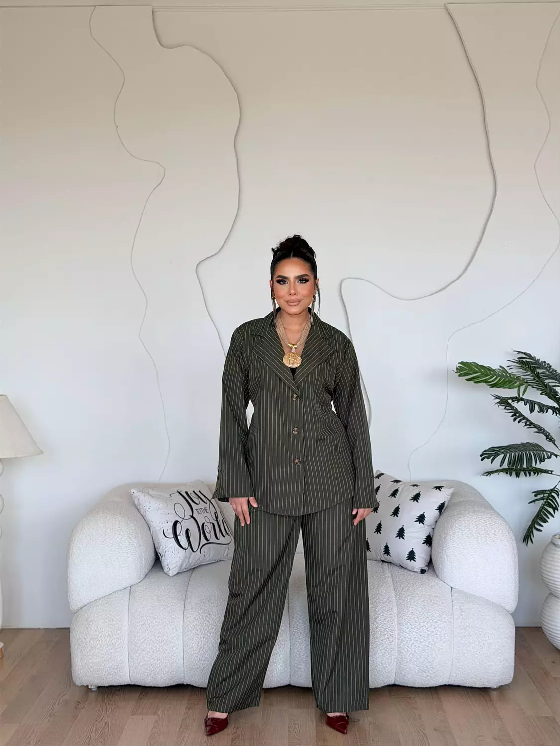 Axis Pinstripe Set In Olive 3