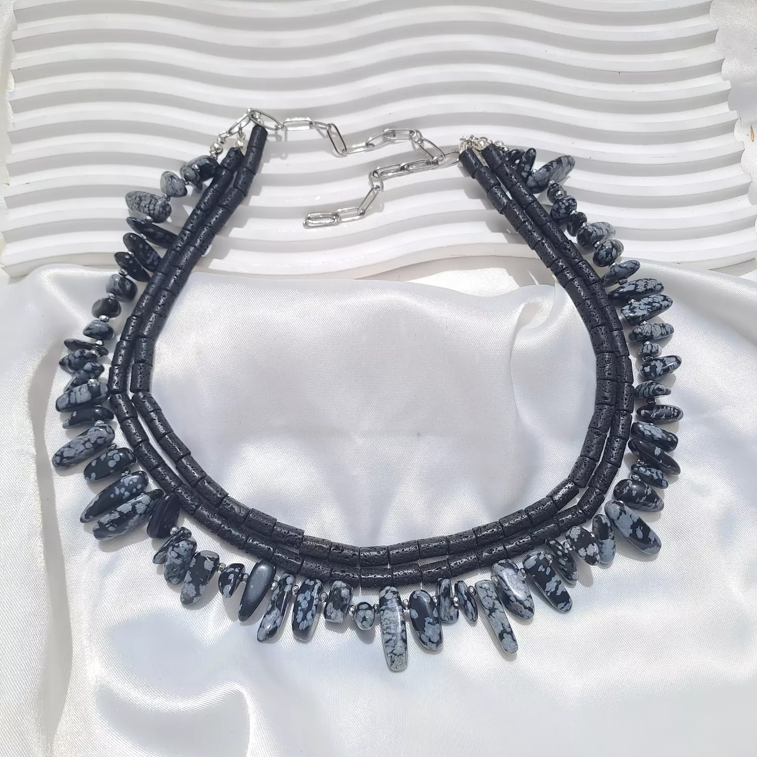 Obsidian bloom necklace  1
