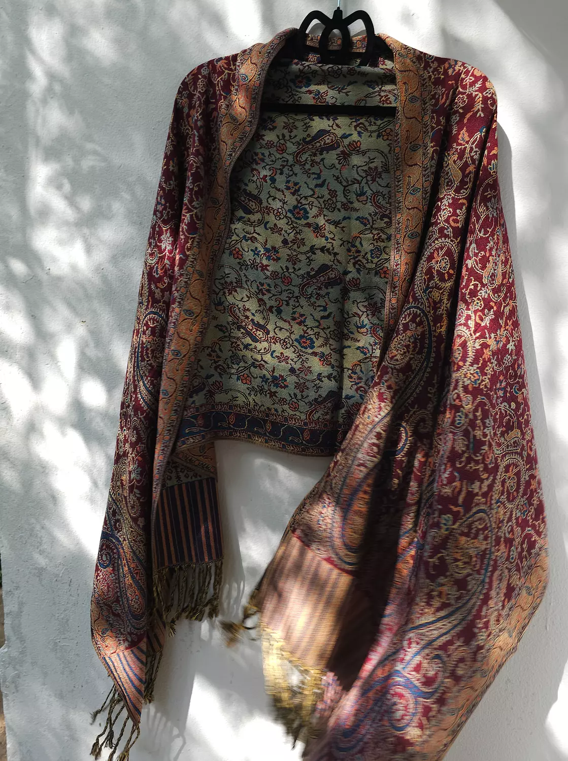 burgundy/green Pashmina  image