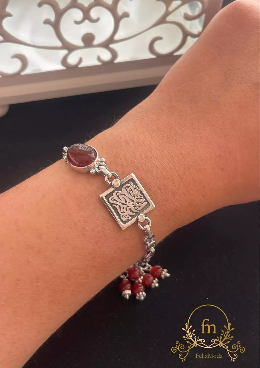 انت عمرى Silver bracelet with dangling brown agate stones image