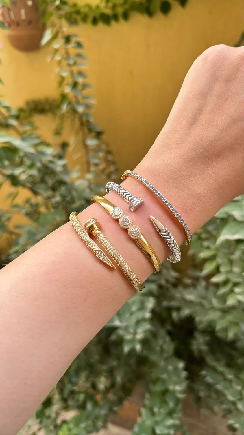 Flora Glow bangles image