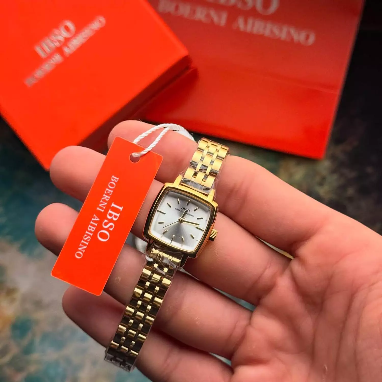  White IBSO watch  image