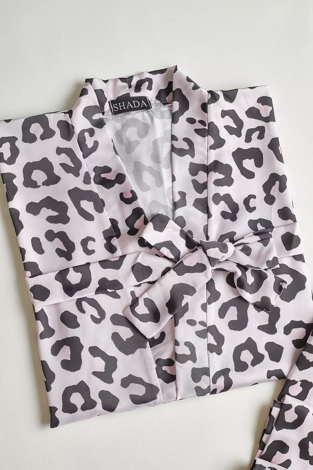 Light Pink Leopard Robe and Pants Set   2