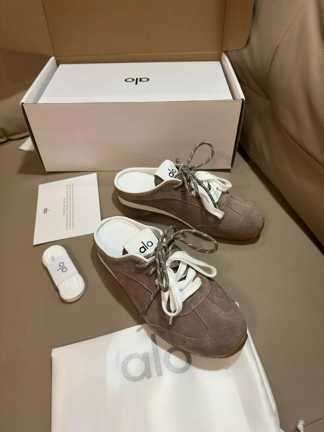 Alo shoes brown 2