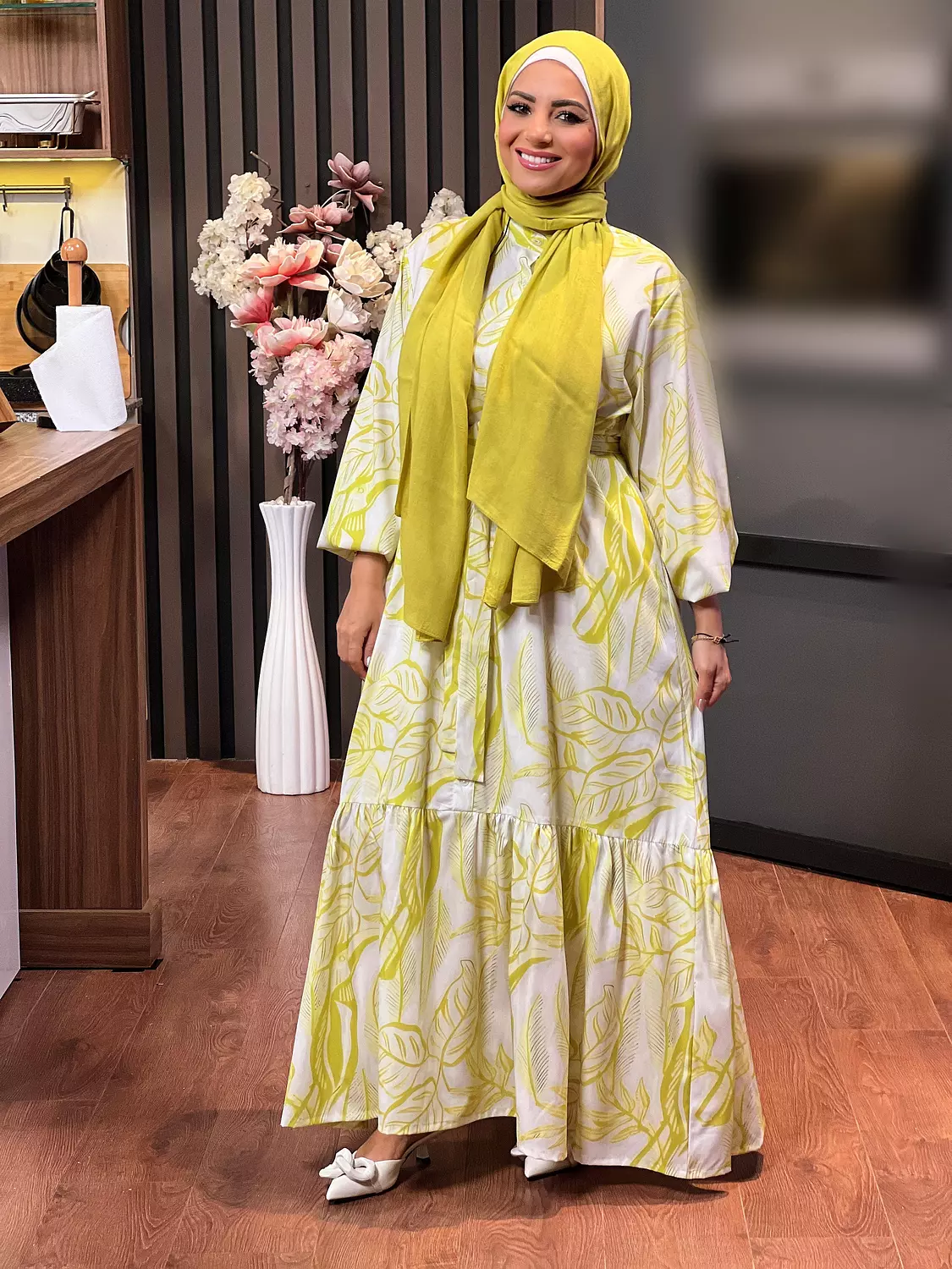 Soft Printed Dress With Long Sleeves - Lime &  White image