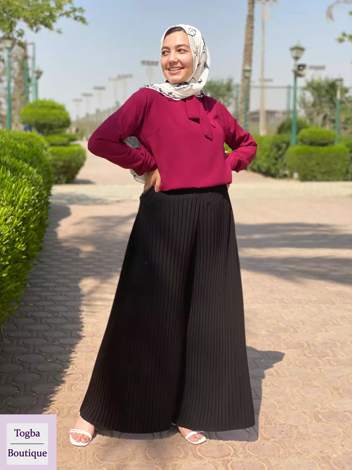 Pleated pants  13