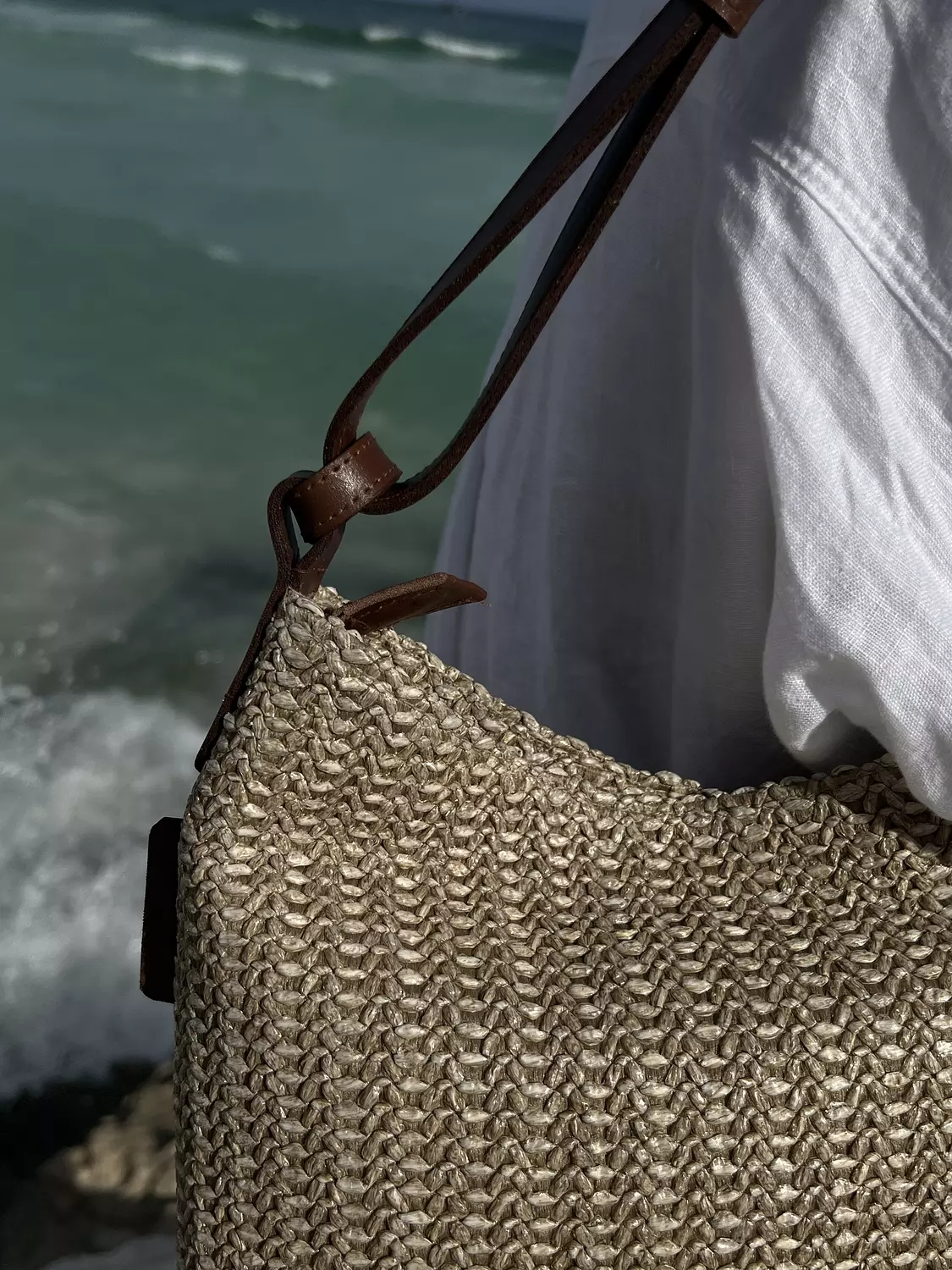 Alcott shoulder bag 3